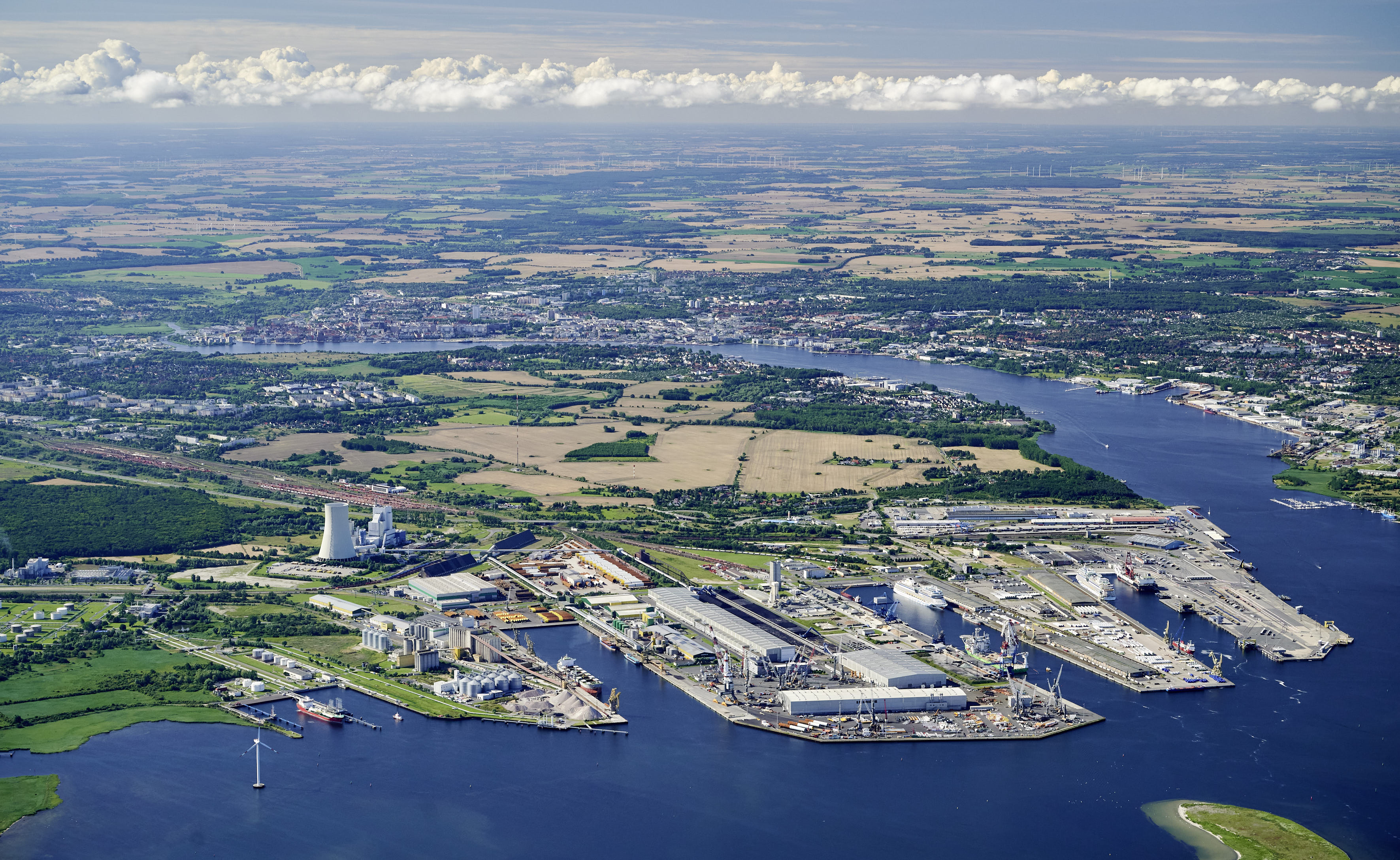 Rostock’s port economy continuously adds to the number of jobs and remains the economic driver for the city and the federal state Rostock’s port economy continuously adds to the number of jobs and remains the economic driver for the city and the federal state