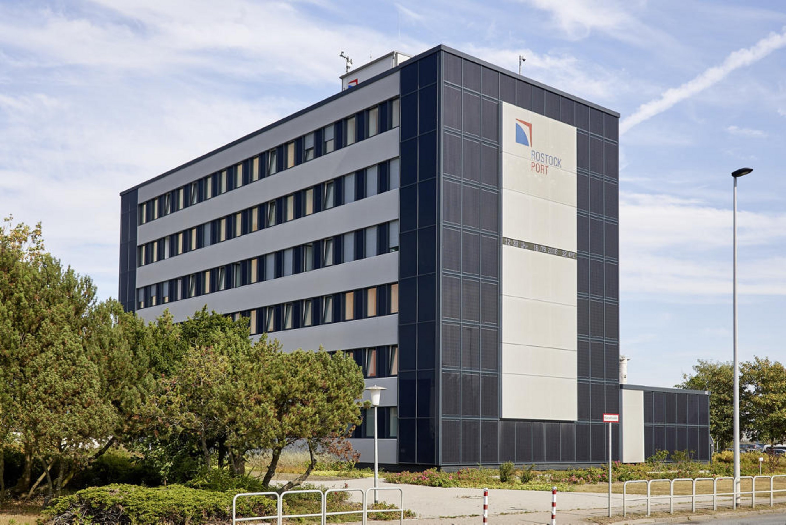 Rostock Port: ROSTOCK PORT GmbH